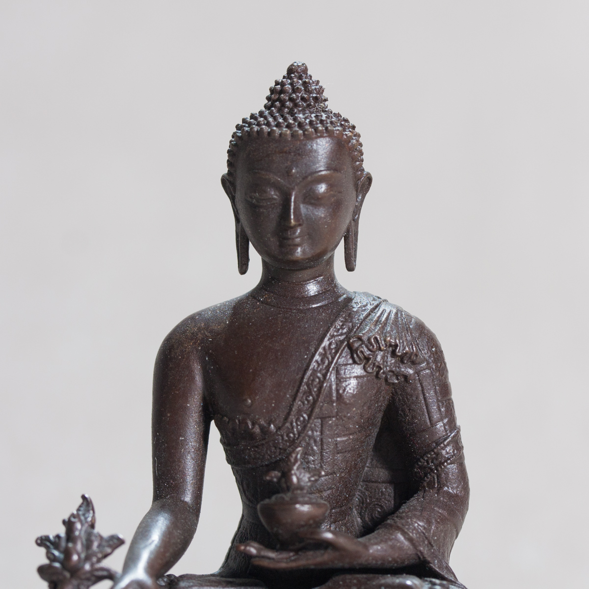 Статуэтка Будды Медицины в кашае с геометрией, 10 см