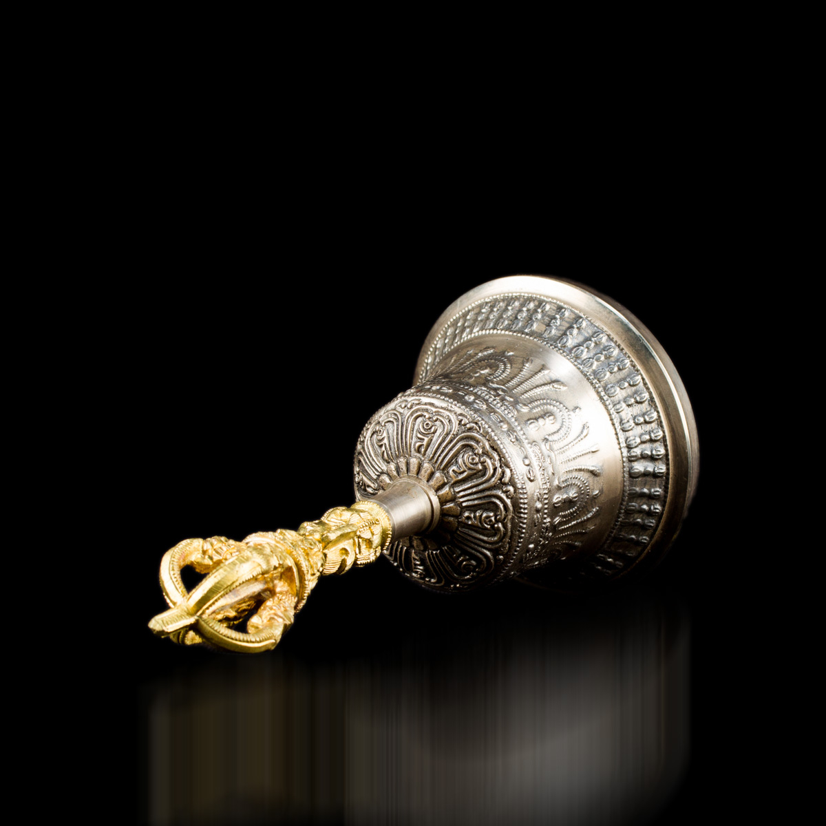 Колокольчик с ваджрой (серебристый), 15,5 см, Дехрадун (Индия), 15,5 см, серебристый