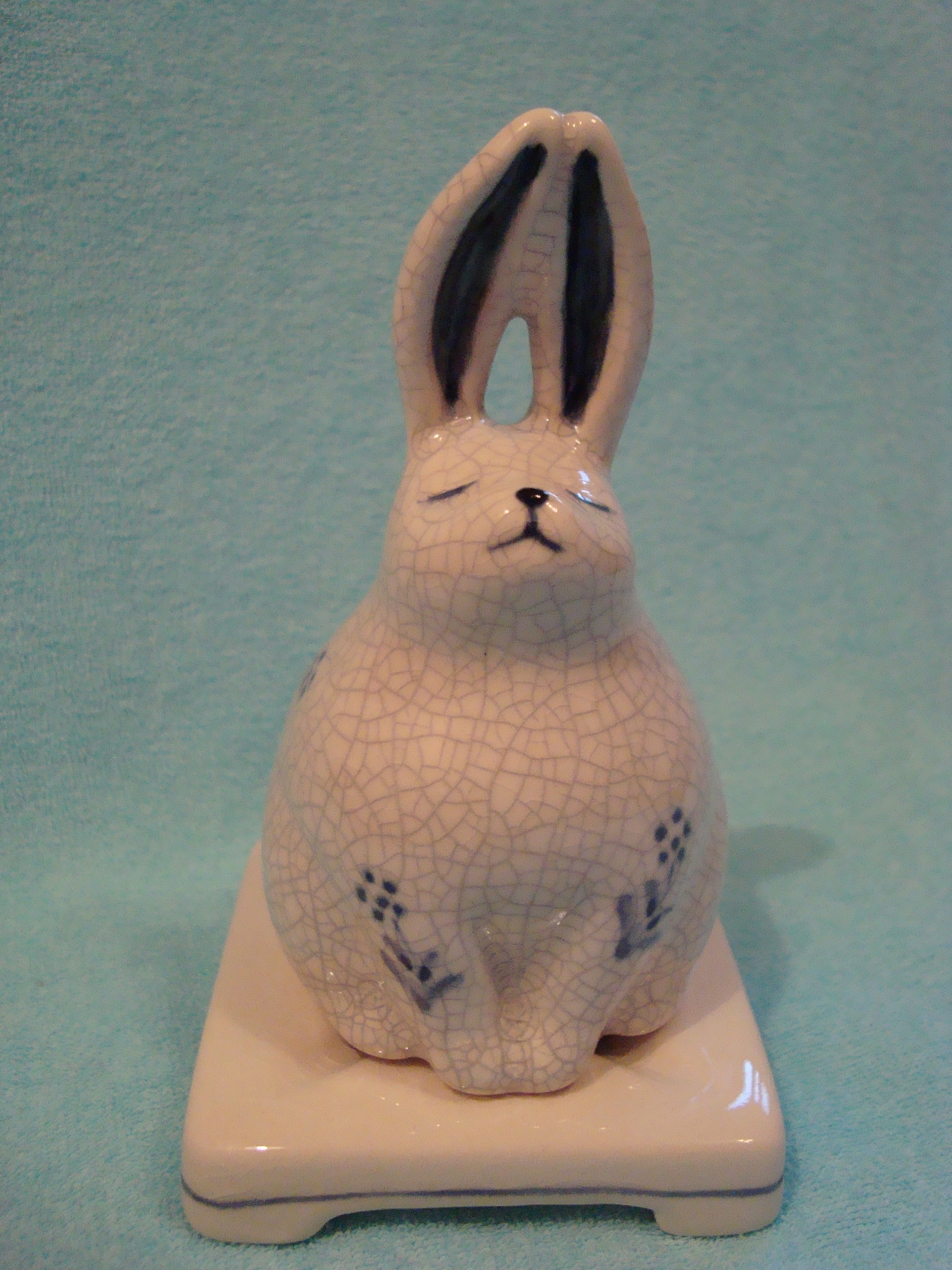 Керамическая подставка для благовоний Кролик