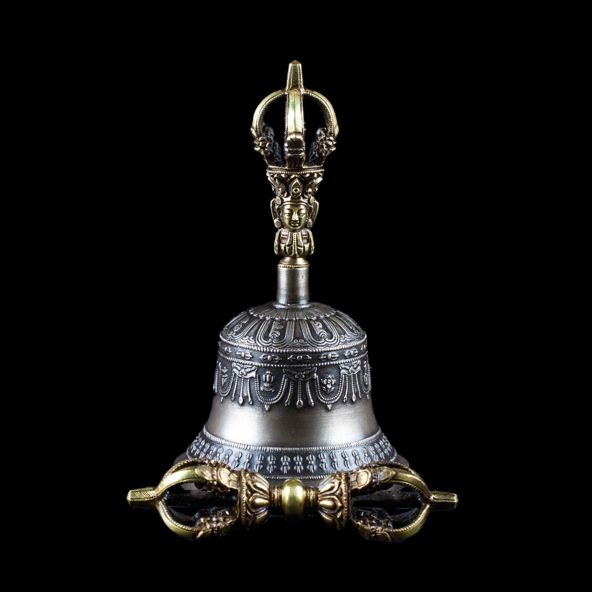 Колокольчик с ваджрой, 17 см, Оригинальный колокольчик из Дехрадуна (Индия)
