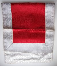 Купить Алтарное покрывало (красное с серым) в интернет-магазине Dharma.ru
