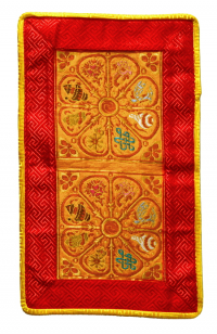 Купить Алтарное покрывало (оранжево-красное с Восемью Драгоценными Символами), ~21,5 x 35 см в интернет-магазине Dharma.ru