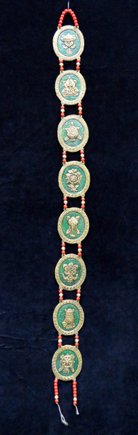 Купить Настенное украшение металлическое с Драгоценными Символами, зеленое, 93 см в интернет-магазине Dharma.ru