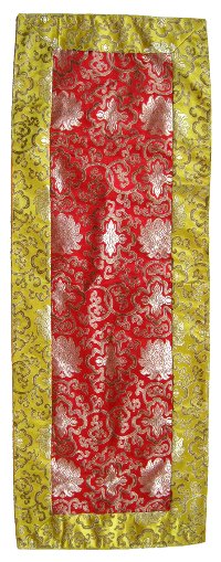 Купить Алтарное покрывало (красное с желтой окантовкой), 37 x 104 см в интернет-магазине Dharma.ru