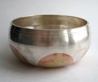 Купить Поющая чаша (диаметр 15,5 см) в интернет-магазине Dharma.ru