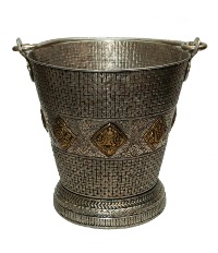 Купить Ведерко с серебряным покрытием (символы по оси ведерка) в интернет-магазине Dharma.ru